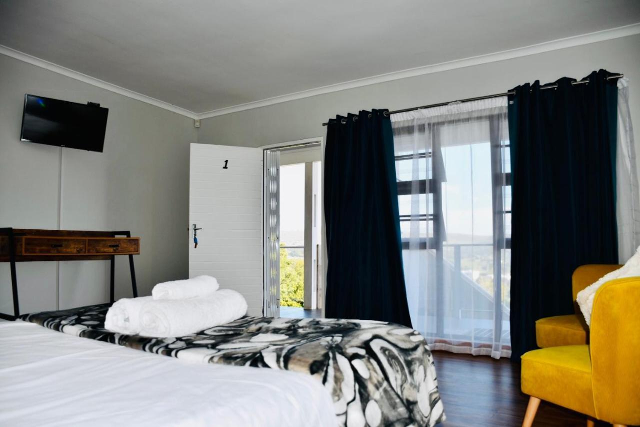 Friendz Guesthouse Knysna Exterior photo