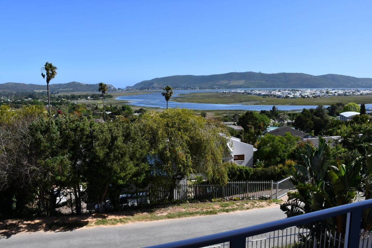 Friendz Guesthouse Knysna Exterior photo