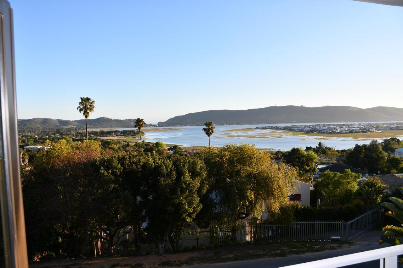 Friendz Guesthouse Knysna Exterior photo