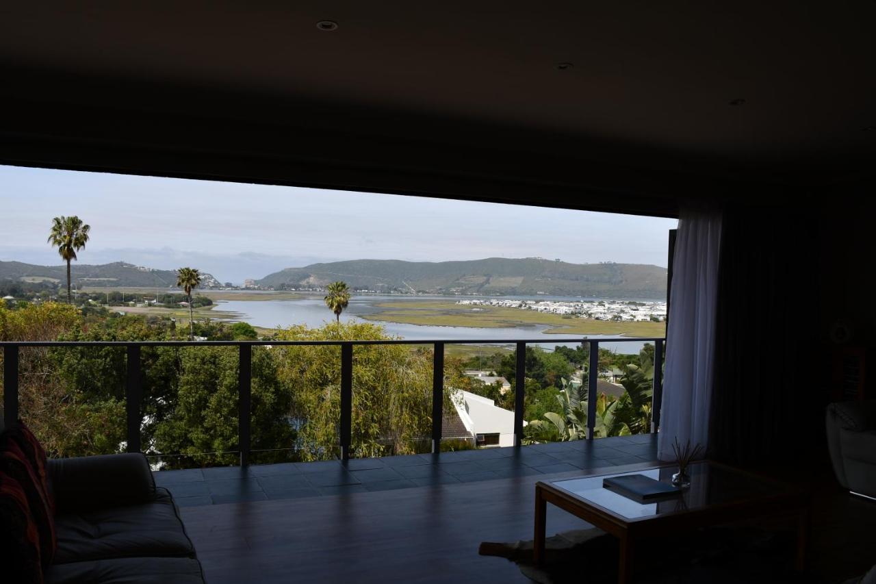 Friendz Guesthouse Knysna Exterior photo