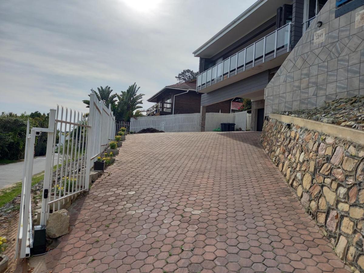 Friendz Guesthouse Knysna Exterior photo