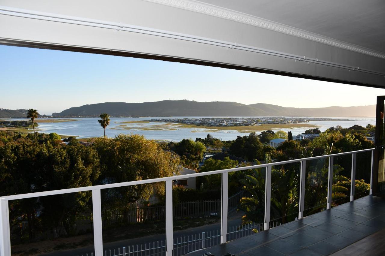 Friendz Guesthouse Knysna Exterior photo